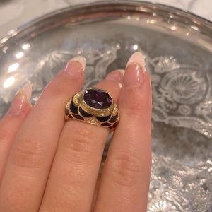 Vintage gold and purple gemstone ring